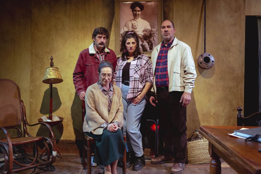 RAPINYAIRES TEATRE